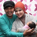 Indra Bekti dan Aldila Jelita di RSIA Brawijaya Bersama Anak