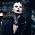 Charlize Theron untuk Interview Magazine