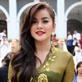 Olla Ramlan Jadi Host Live Pernikahan Anang Hermansyah dan Ashanty