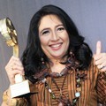Dewi Irawan Raih Penghargaan Pemeran Pendukung Wanita Terbaik