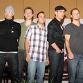Personel NKOTB dan BSB Saat Jumpa Pers 'Konser One Night One Stage NKOTBSB'