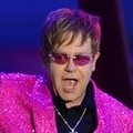 Elton John saat tampil di Acara The Diamond Jubilee Concert