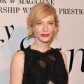 Cate Blanchett di Acara Video Instalasi 'The Ever Changing Face of Beauty'