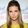Ivanka Trump Merayakan Crystal Light Mocktails