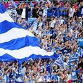 Semangat Suporter Yunani Saat Timnya Melawan Republik Ceko di Euro 2012