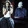 Aksi Agnes Monica dan Ahmad Dhani di Konser Mahakarya