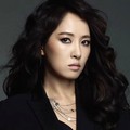 Kim Sun Ah Berpose Untuk 'W Korea Magazine'