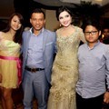 Anang Hermansyah dan Keluarga di Resepsi Pernikahan Ayu Dewi