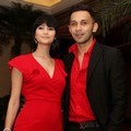 Teuku Zacky dan Istri di Resepsi Pernikahan Ayu Dewi