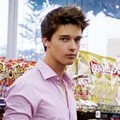 Patrick Schwarzenegger Berpose Untuk Majalah Details