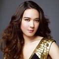 Yoon Mi Rae Berpose Untuk Majalah Sure