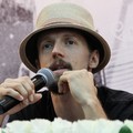 Jason Mraz Saat Jumpa Pers di Jakarta