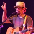 Aksi Jason Mraz di Konser 'Tour is a Four Letter Word'