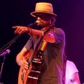 Aksi Jason Mraz di Konser 'Tour is a Four Letter Word'