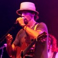Aksi Jason Mraz di Konser 'Tour is a Four Letter Word'