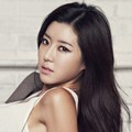 Park Han Byul Berpose Untuk Promo Iklan H & T