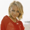 Nicole Richie Berpose Untuk Majalah Elle