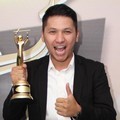 Gading Marten di AMI Awards 2012