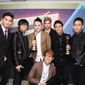 XO-IX di AMI Awards 2012
