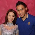 Okie Agustina dan Gunawan Dwi Cahyo Saat Fitting Gaun Pengantin di Eva Bun Wedding Gallery