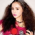 Min Hyo Rin Berpose Untuk  Promo Pink Wings di Majalah Vogue Girl