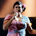 Regina Ivanova di Panggung 'Result & Reunion Show' Indonesian Idol 2012