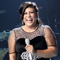Regina Ivanova di Panggung 'Result & Reunion Show' Indonesian Idol 2012