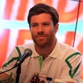 Xabi Alonso Ditemui Saat Jumpa Pers di Jakarta