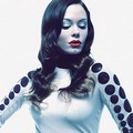 Rose McGowan Berpose Untuk Majalah Institute