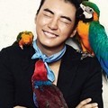 Yoon Shi Yoon Berpose Untuk Majalah Vogue