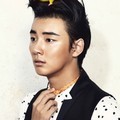 Yoon Shi Yoon Berpose Untuk Majalah Vogue