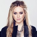 Hilary Duff Berpose Untuk Majalah InStyle