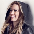 Hilary Duff Berpose Untuk Majalah InStyle