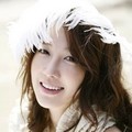Lee Ji Ah Berpose Untuk Majalah Vogue Girl