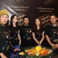 Para Pemain 'Rumah Kentang' Saat Syukuran di Soraya Intercine Films, Menteng, Jakarta Pusat