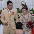 Resepsi Pernikahan Okie Agustina dan Gunawan Dwi Cahyo