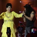 Titiek Puspa dan Slank di Konser 'I Slank U'
