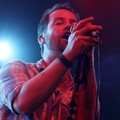Aksi David Cook Saat Konser di Indonesia