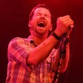 David Cook Menyanyikan 'Always Be My Baby' Saat Konser di Indonesia