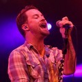 Aksi David Cook Saat Konser di Indonesia