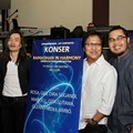 Jay Subiyakto dan Erwin Gutawa Saat Jumpa Pers 'Ramadhan in Harmony'