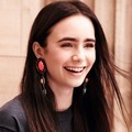 Lily Collins Berpose Untuk Majalah Asos