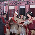 Upacara Adat Pernikahan Astrid Tiar dan Gerhard Reinaldi