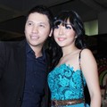 Gading Marten dan Gisella Anastasia Hadir di Resepsi Pernikahan Astrid Tiar