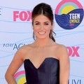 Ashley Greene Hadir di Teen Choice Awards 2012