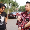 Charly dan Ki Kusumo Ditemui Saat Buka Bersama di Rengasdengklok