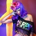 Katy Perry Berpose untuk Promo Album 'California Gurls'