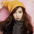 IU Berpose untuk Promo Iklan y'sb Fashion
