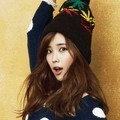 IU Berpose untuk Promo Iklan y'sb Fashion