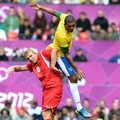 Sergei Kornilenko vs Juan Jesus di Laga Belarus Melawan Brazil